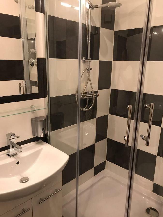 Werftstrasse 9A Aparthotel Kiel Eksteriør bilde